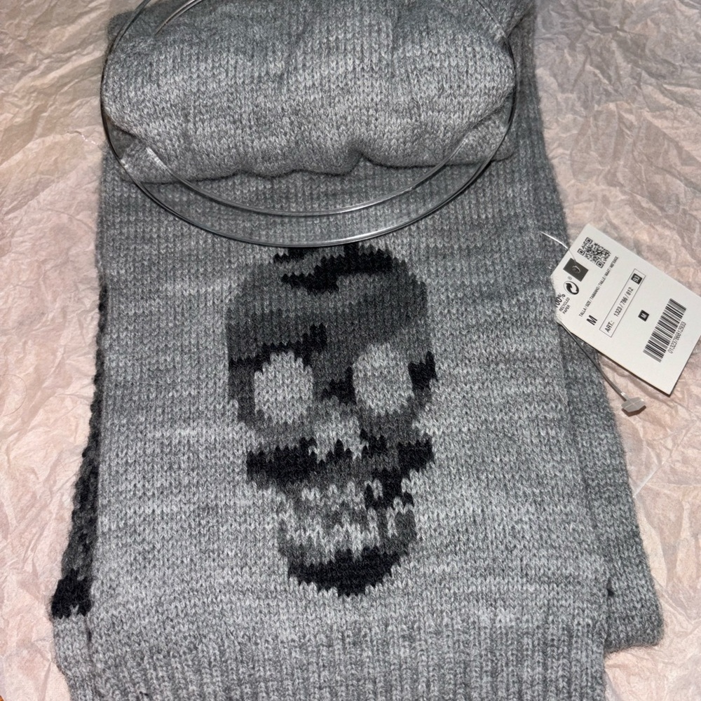 Children’s Skull Scarf